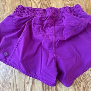Lululemon tracker shorts: mid-rise 4 inch inseam
